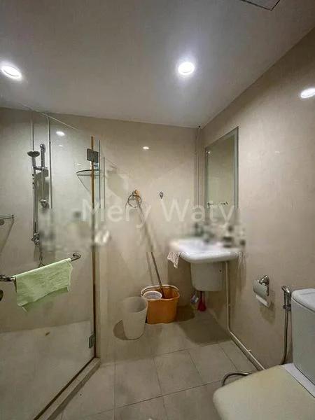 5 Bed Apartment (Condo) for Sale in  Grange Heights - Image 5